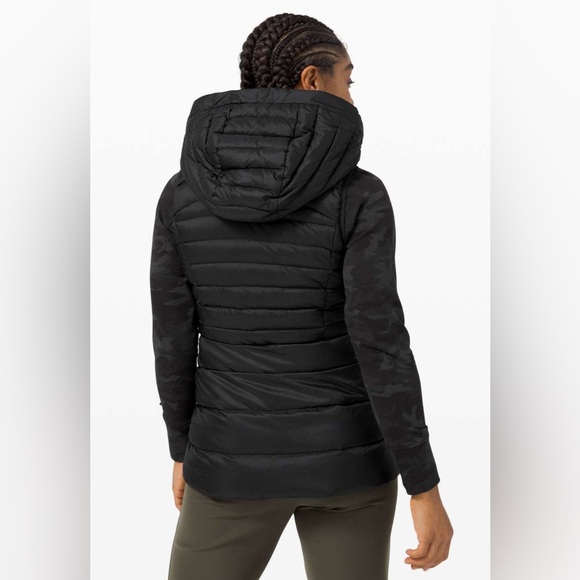 Lululemon Brave the Cold Vest Black Style W4BO8S Size 6 - Picture 3 of 16